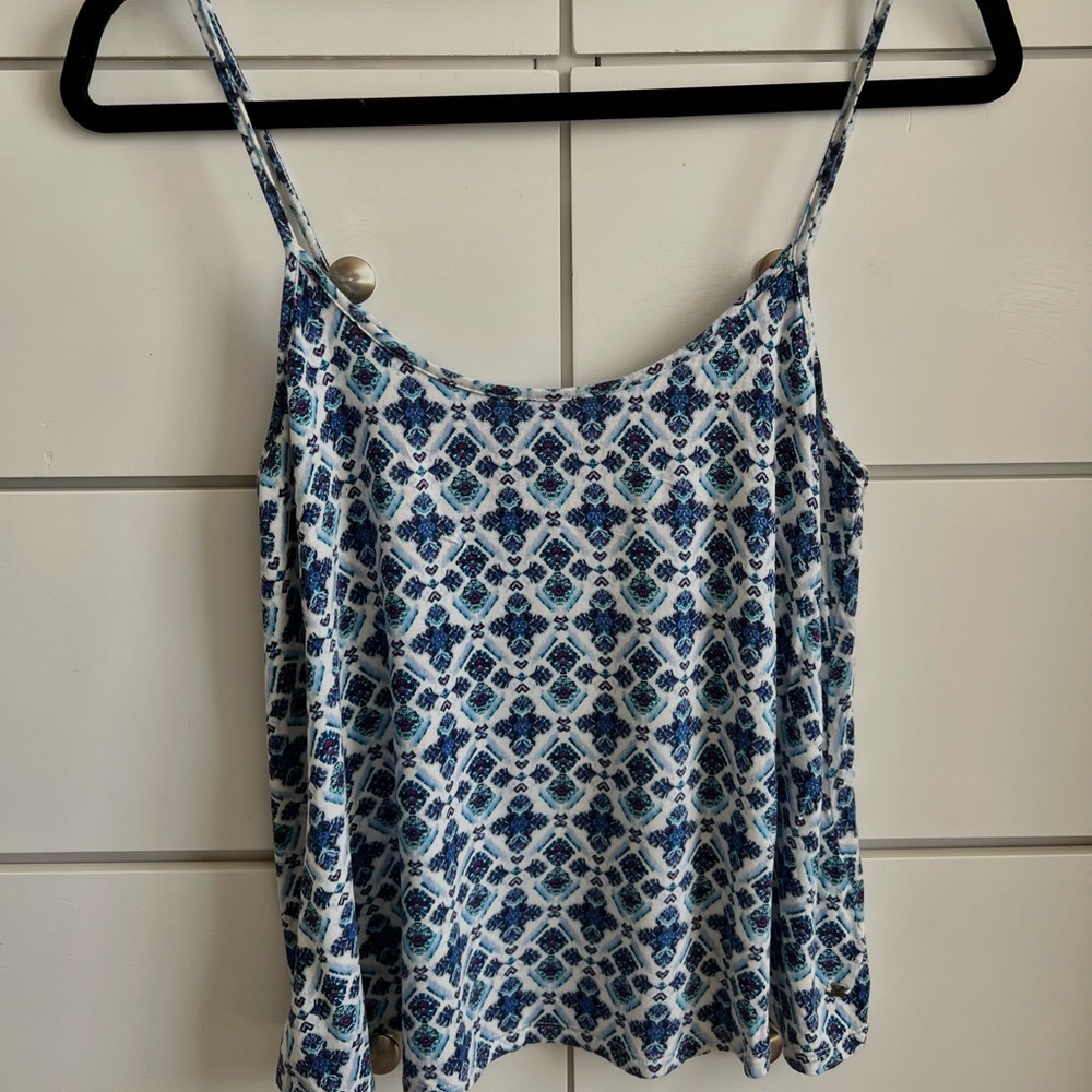 American Eagle Soft and Sexy tank top with creative pattern in blues size XS